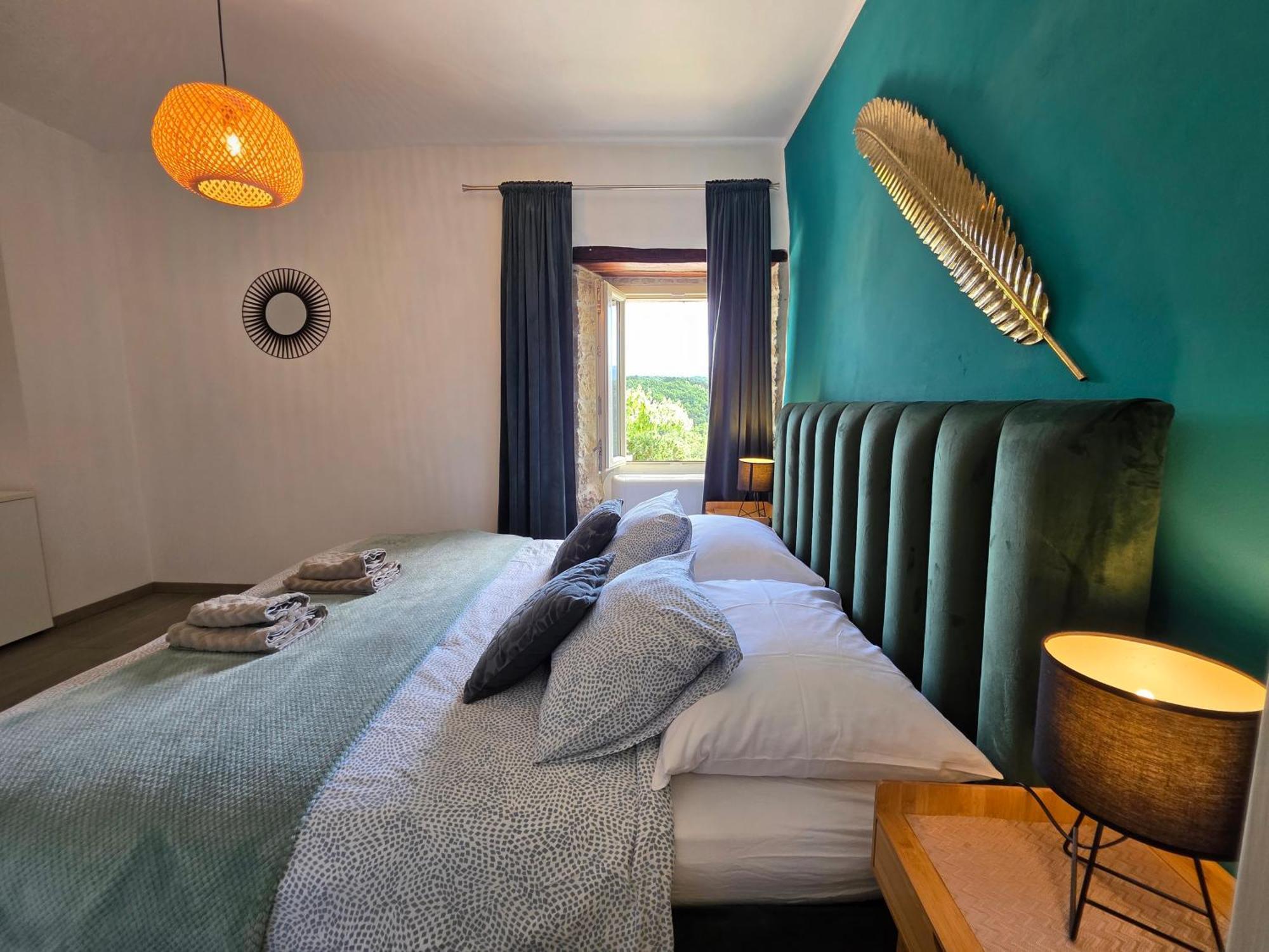 Apartment Hum-The Smallest Town In The World Eksteriør billede